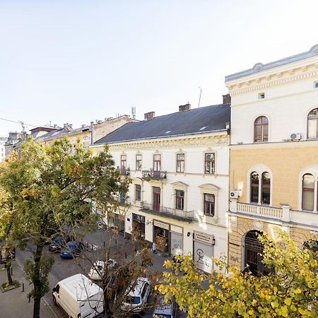 White Fox - Sauna - Lviv Eksteriør bilde